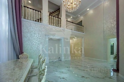 Продается 2-этажный дом, 314 м²