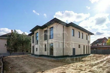Продается 2-этажный дом, 390 м²