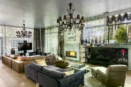 Продается 2-этажный дом, 1 000 м²
