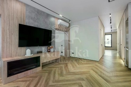 Продается 2-этажный дом, 226 м²