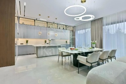 Продается 2-этажный дом, 507,3 м²
