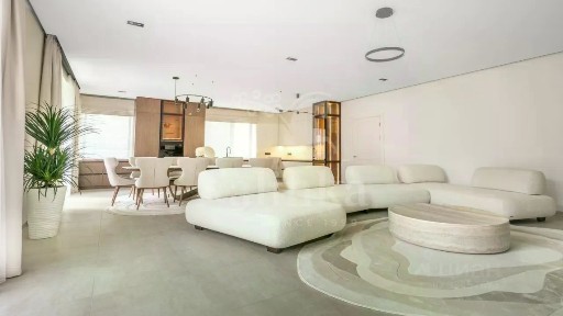 Продается 2-этажный дом, 484,1 м²