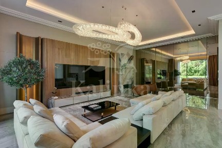 Продается 2-этажный дом, 1 000 м²