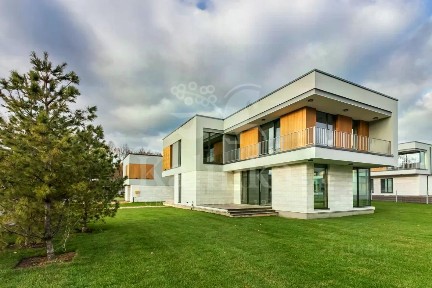 Продается 2-этажный дом, 468,4 м²