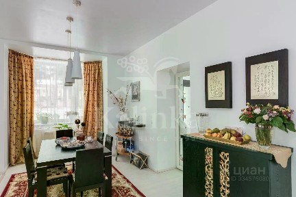 Продается 2-этажный дом, 500 м²