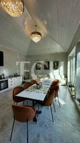 Продается 2-этажный дом, 178 м²