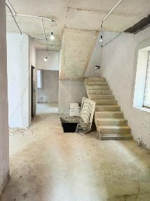 Продается 3-этажный таунхаус, 235 м²