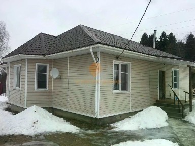 Продается 2-этажный дом, 219 м²