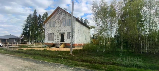 Продается 2-этажный дом, 212 м²