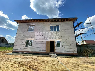 Продается 2-этажный дом, 190 м²