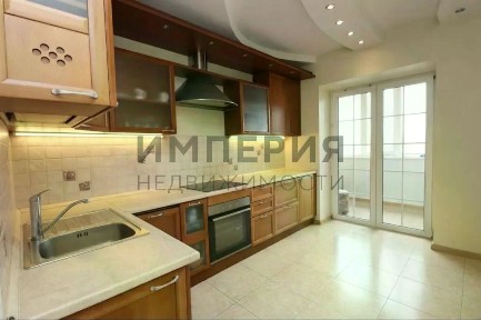 Продается 5-комн. квартира, 131,2 м²