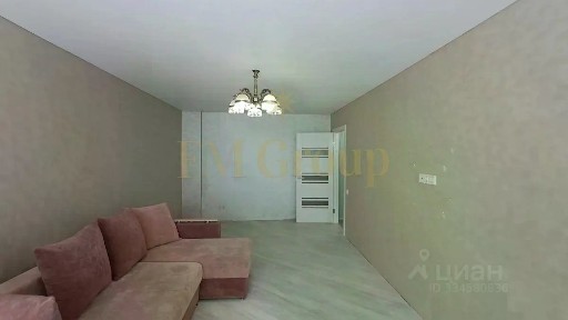 Продается 2-комн. квартира, 57,6 м²