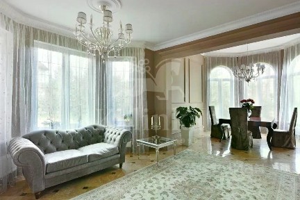 Сдается 2-этажный дом, 385 м²