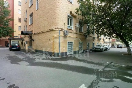 Продается офис, 296,7 м²