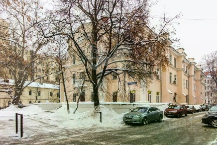Продается здание, 3 299,8 м²