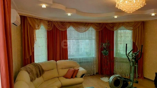 Продается 2-комн. квартира, 110 м²