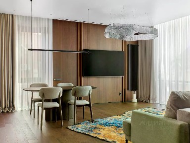 Продается 3-комн. квартира, 155 м²