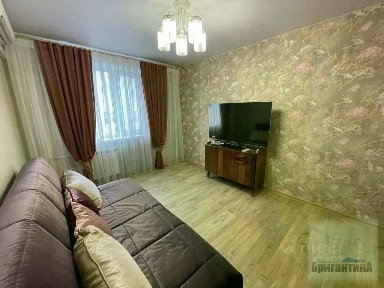 Продается 2-комн. квартира, 54 м²