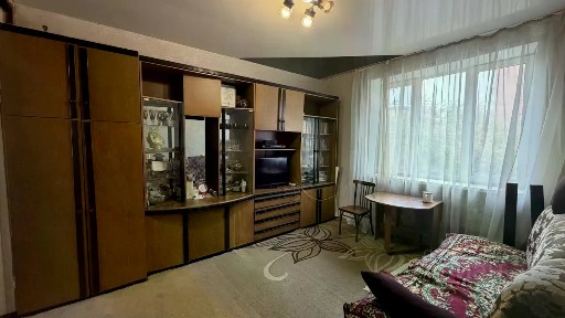 Продается 3-комн. квартира, 46 м²
