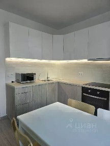 Сдается 1-комн. квартира, 52 м²