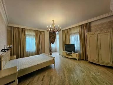 Продается 3-комн. квартира, 137,7 м²