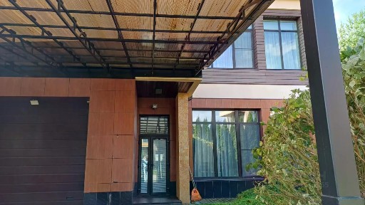 Продается 3-этажный коттедж, 189,6 м²