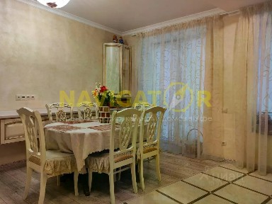Сдается 5-этажный дом, 350 м²