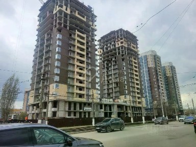 Продается 1-комн. квартира, 77,4 м²
