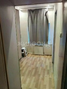 Продается 1/2 часть дома, 42 м²