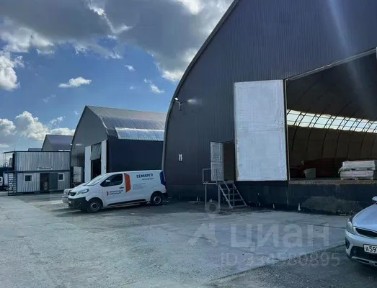 Сдается склад, 1 500 м²