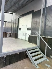 Сдается склад, 900 - 1 400 м²