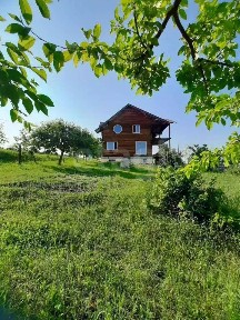 Продается 3-этажный дом, 296 м²