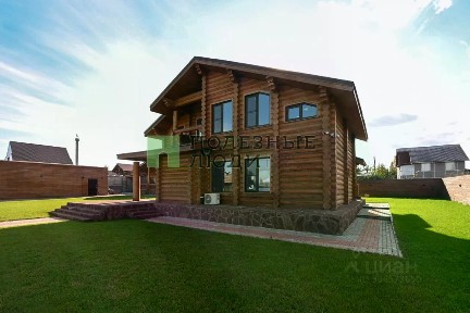 Продается 2-этажный дом, 200 м²