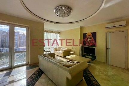 Сдается 2-комн. квартира, 87 м²
