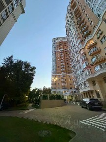 Сдается 5-комн. квартира, 220 м²