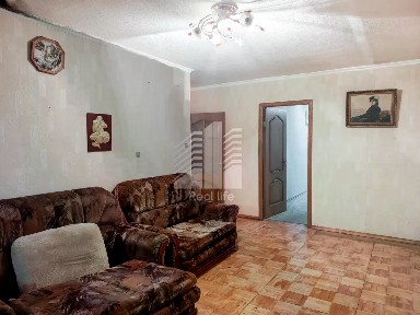 Продается 3-комн. квартира, 59,9 м²