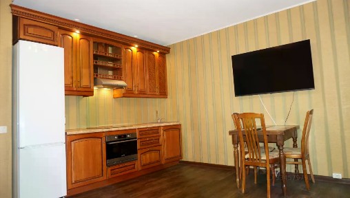 Продается 2-комн. квартира, 55,6 м²