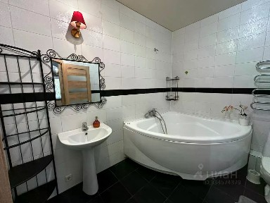 Продается 1-комн. квартира, 53,1 м²