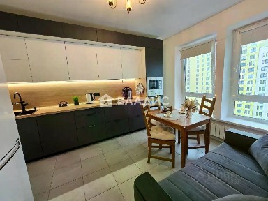 Продается 2-комн. квартира, 59,3 м²