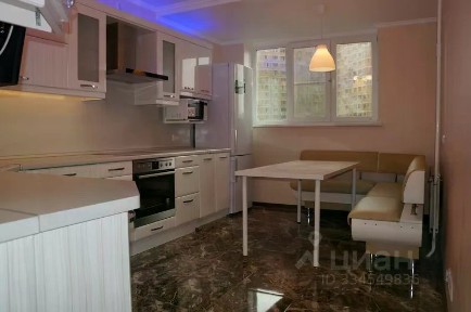 Сдается 3-комн. квартира, 90 м²