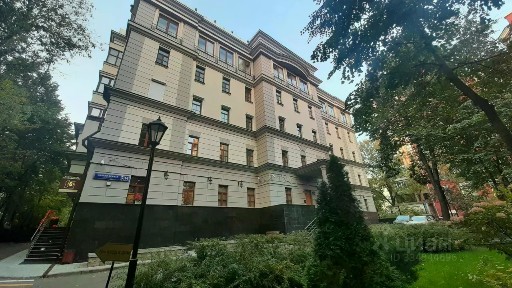 Сдается 3-комн. квартира, 108 м²