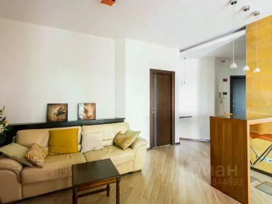 Сдается 2-комн. квартира, 82 м²