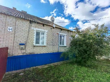Продается 50% часть дома, 60,7 м²