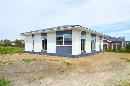 Продается 1-этажный дом, 100 м²