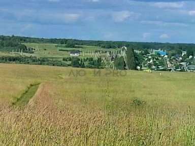 Продается участок, 380 сот.