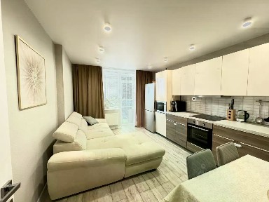 Продается 2-комн. квартира, 70 м²