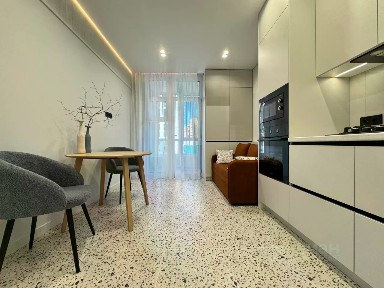 Продается 2-комн. квартира, 63 м²