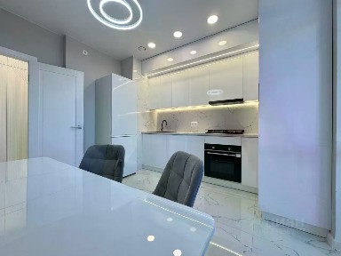 Продается 2-комн. квартира, 56 м²