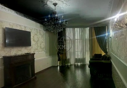Продается 4-комн. квартира, 158 м²