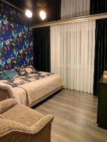 Продается 3-этажный дом, 244 м²